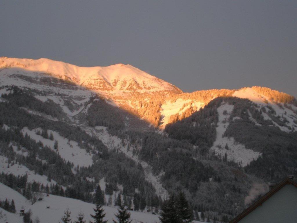 Alpenhof "Alt Laehn" Hotel Bagian luar foto